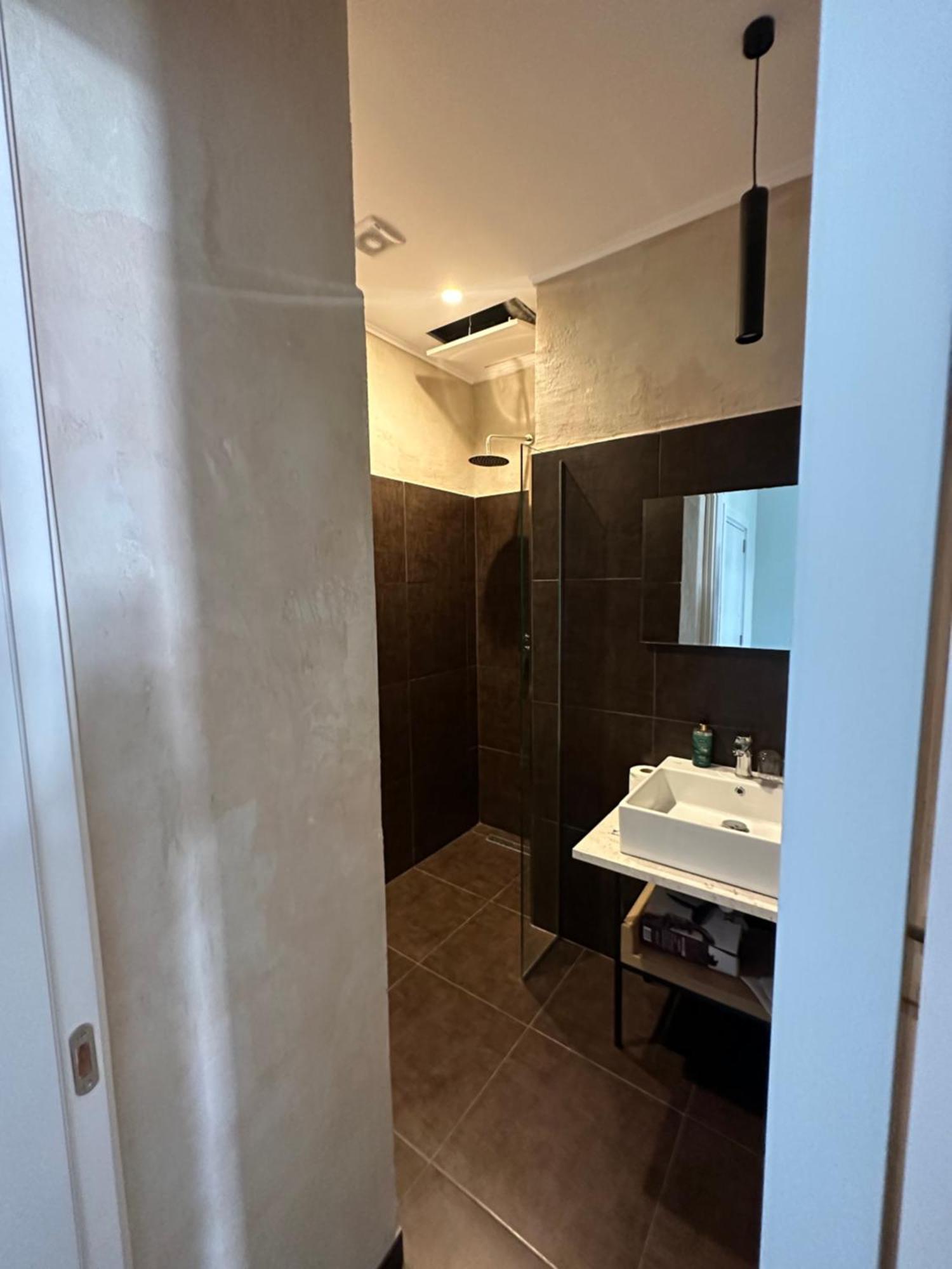 Central Comfort Suites Tiranë Eksteriør bilde
